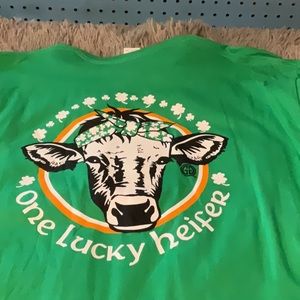 NWOT green Girlie Girl Originals short sleeve